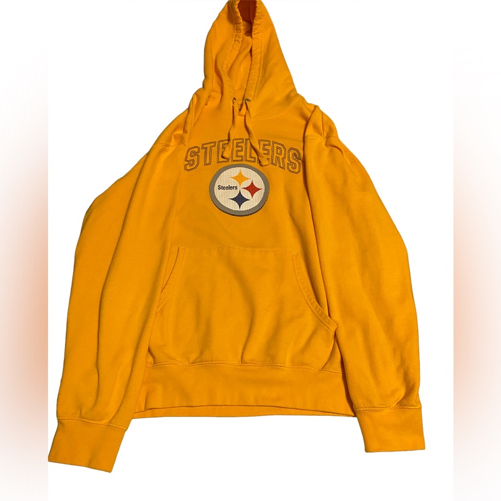 NFL Steelers hoodie.